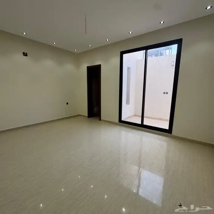 فيلا حي طويق 10