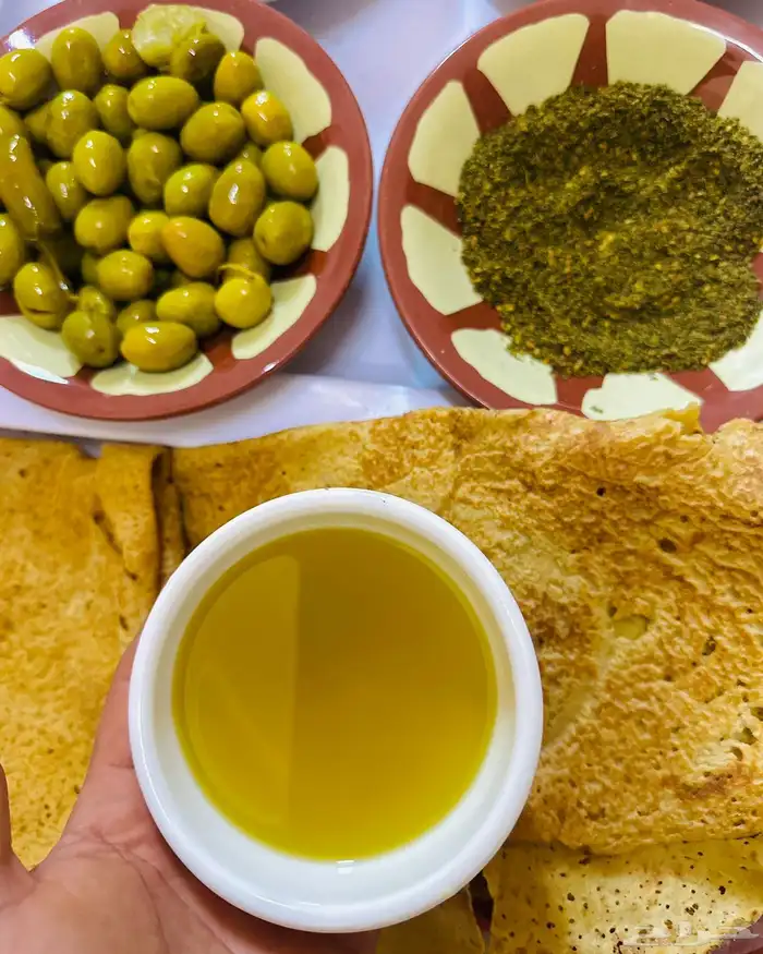 زيت زيتون الجوف مزارع باير.لون  وطعم   وجوده .الكميه محدوده 0