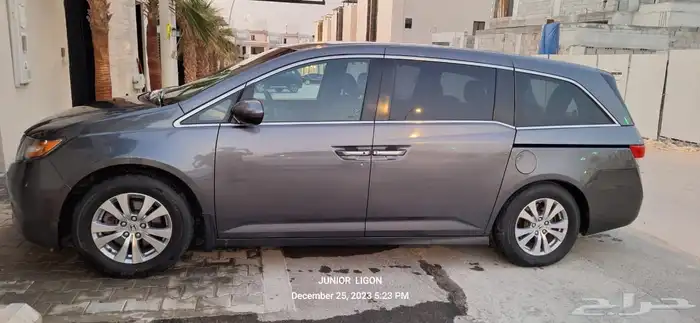 هوندا أوديسي 2017 المالك الاول من كندا 11
