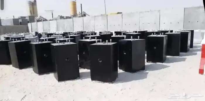 حواجز خرسانية نيوجرسي قواعد أعمدة انارة 8