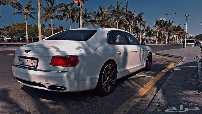 بنتلي فلاينج سبير 4