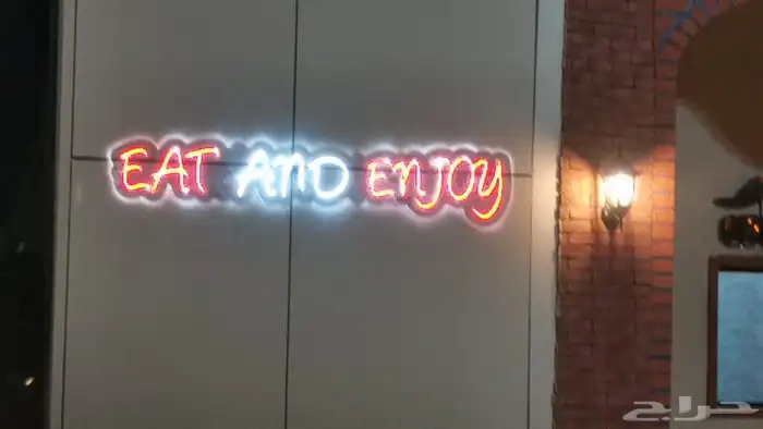 لوحات بنر فلكس حروف بارزة زنكور مضيئة ستيكر اكرليك أسوار 7