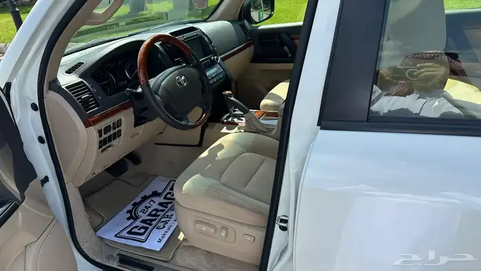 لاند كروزر 2013 GXR 11