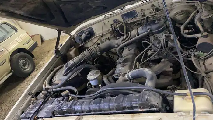 عدد اثنين جيوب لاندكروزر موديل 86 6