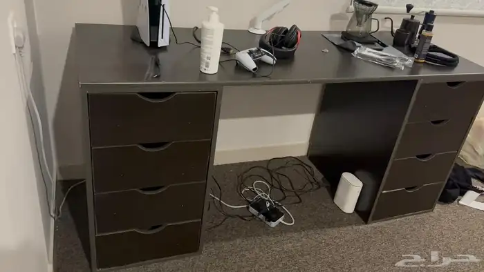 طاولة مكتب 2