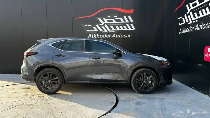 لكزس NX 350 بنزين فئة AA موديل 2025 لدى شركة الخضر 3