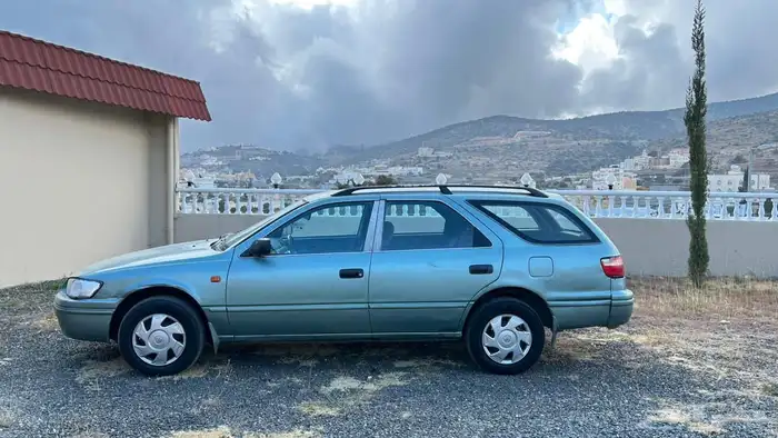 كامري بكس 2001 4