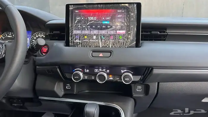هوندا اتش ار في LX 2024 لدى شركة عبدالمجيد الخضر 8