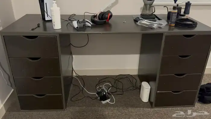 طاولة مكتب 3