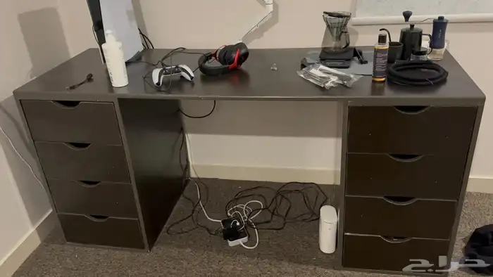 طاولة مكتب 1