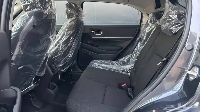 هوندا اتش ار في LX 2024 لدى شركة عبدالمجيد الخضر 15