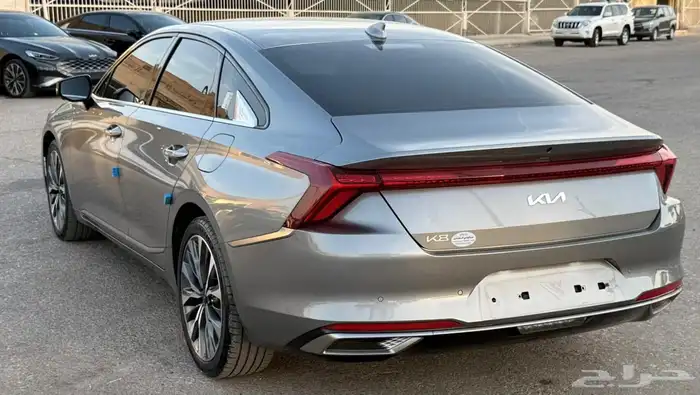 كيا K8 2022 بنزين 5