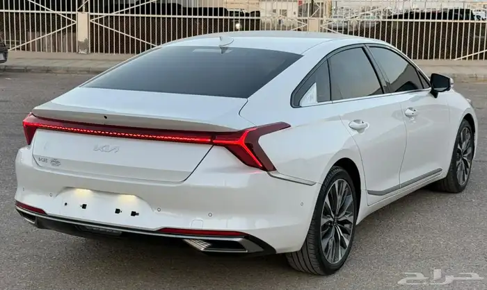 كيا K8 2022 بنزين 4