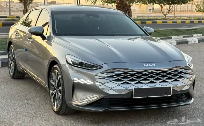 كيا K8 2022 بنزين 3