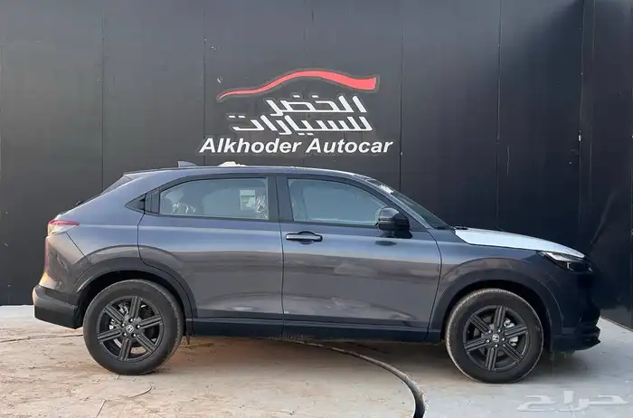 هوندا اتش ار في LX 2024 لدى شركة عبدالمجيد الخضر 3