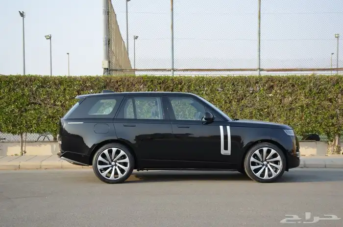 رنج روفر 2025 23
