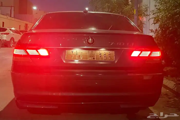 بي ام دبليو 740 Li فل كامل 19