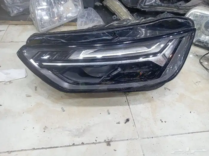 شمعه يسار اودي Q5 اصلي 2023 1