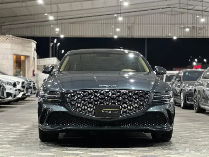 جنسس G80 برستيج موديل 2025 عداد 9 الاف شبه جديد 1