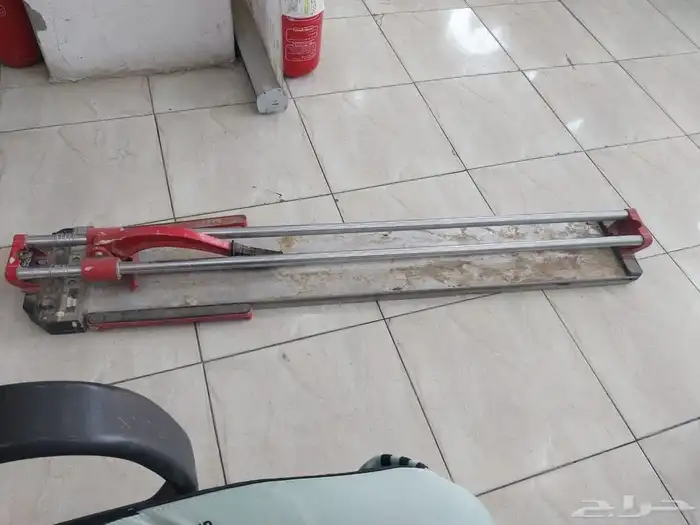 مقص بلاط 400 0