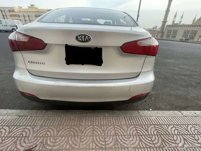 كيا سيراتو 2014 نظيفه جدا 17