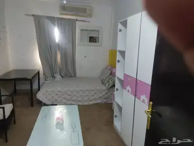 غرفه مفروشه بشارع الخزان للايجار الغرفه منفصله بحمام منفصل 0