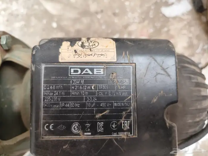 ماتور المصعد  ماتور المياه 3 حبات  صندوق الكهرباء كامل. 4