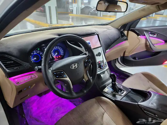 هيونداي ازيرا 2015 8