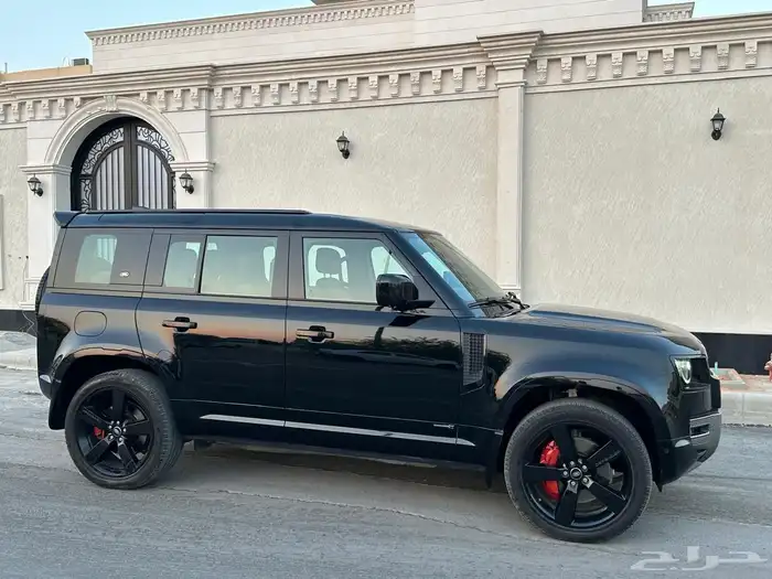 ديفندر 2022 X ناغي نظيف وبحاله ممتازه 7