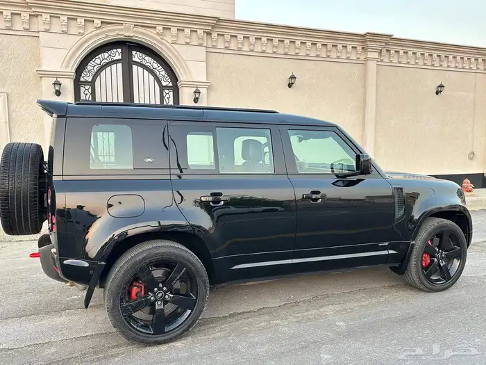 ديفندر 2022 X ناغي نظيف وبحاله ممتازه 5