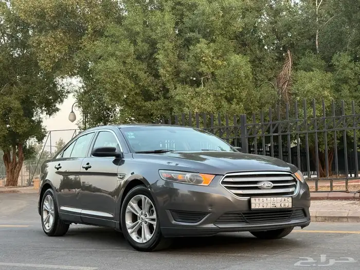 فورد توروس 2015 (( بحالة ممتازة )) 12