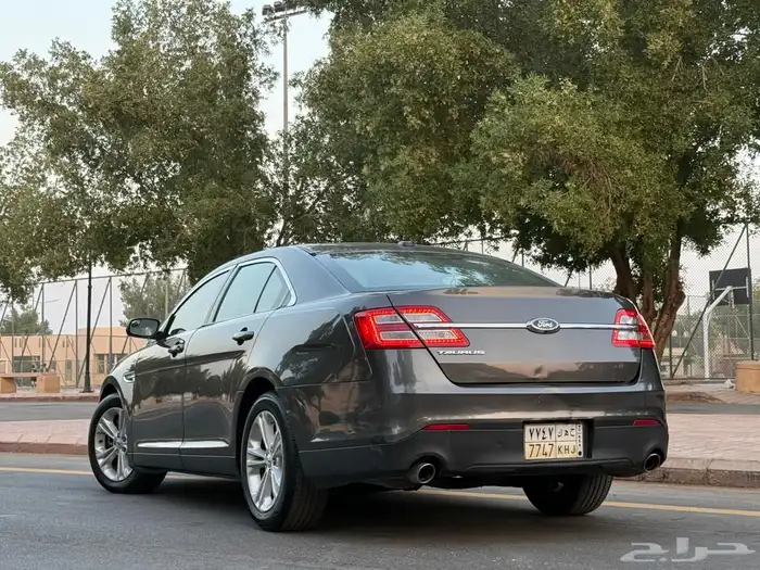 فورد توروس 2015 (( بحالة ممتازة )) 9