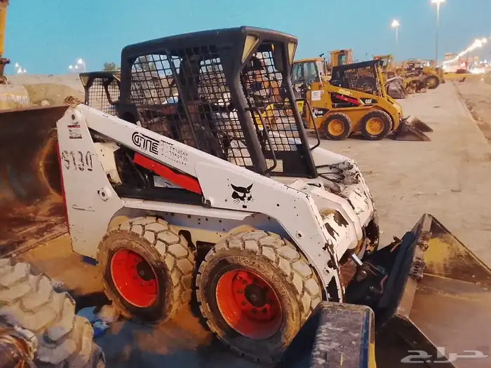 تاجير معدات رافعات شوكيه بجميع احجامه كرينات جيسي بي رافعه 2