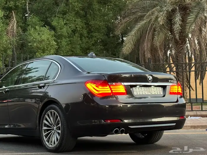 بي ام دبليوiL730 38