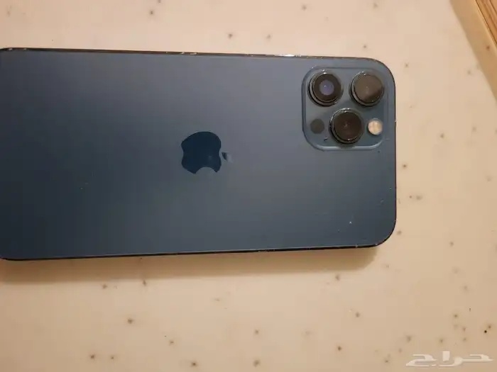 iPhone 12 Pro Max   Samsung s21 العادي 15