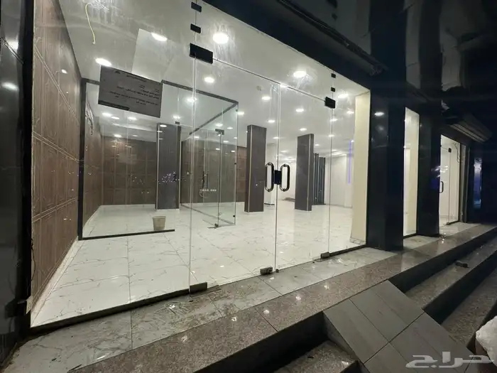 محل للإيجار مقابل الراشد مول 3