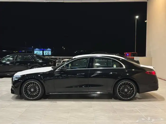 مرسيدس E300 2025 AMG فل كامل اصفار . رصد الفخامة 5
