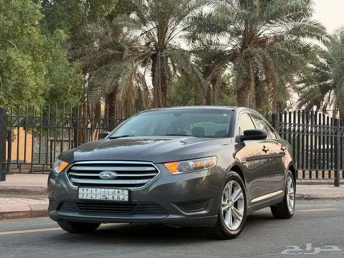 فورد توروس 2015 (( بحالة ممتازة )) 0