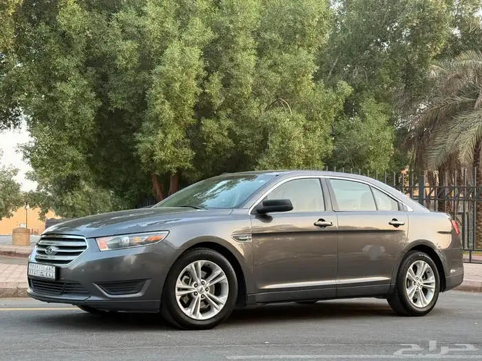 فورد توروس 2015 (( بحالة ممتازة )) 2