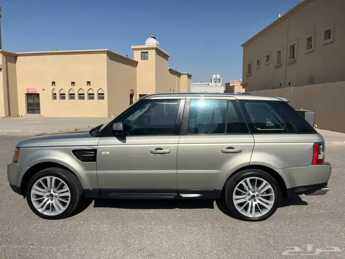 رنج روفر سبورت SE 12