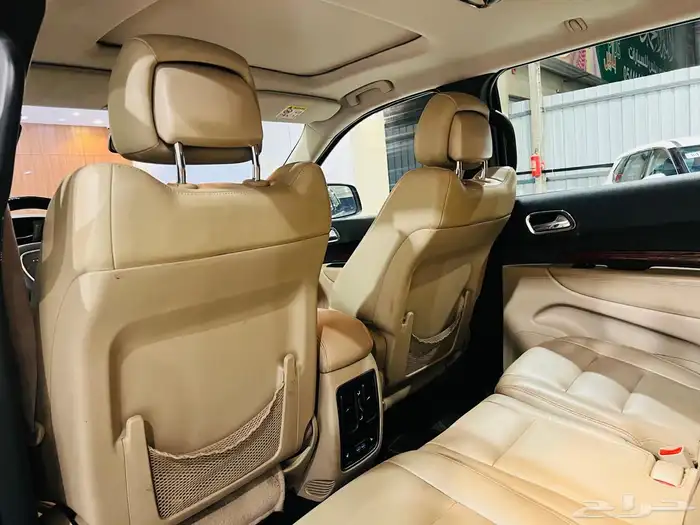 دودج دورانجو 2015 V6 ليمتد (بحالة ممتازة) 8