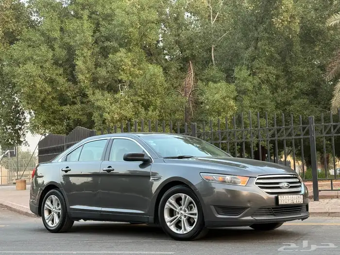 فورد توروس 2015 (( بحالة ممتازة )) 11