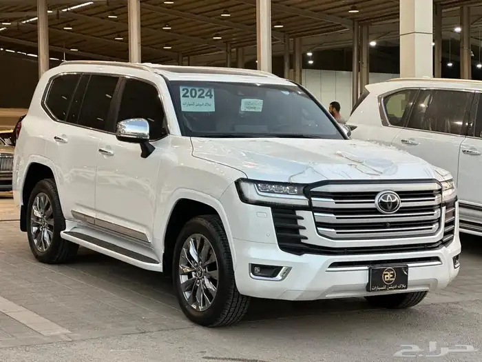 تويوتا لاندكروزر 2024 فكسار 3