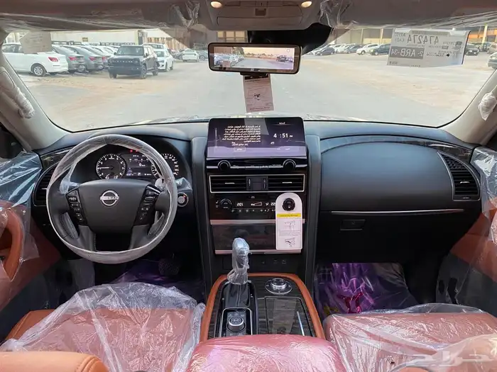 نيسان باترول تيتانيوم 2023 V8 11