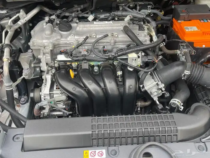 البيع كرولا مخزن بحالة الوكالة أربع سلندر 33