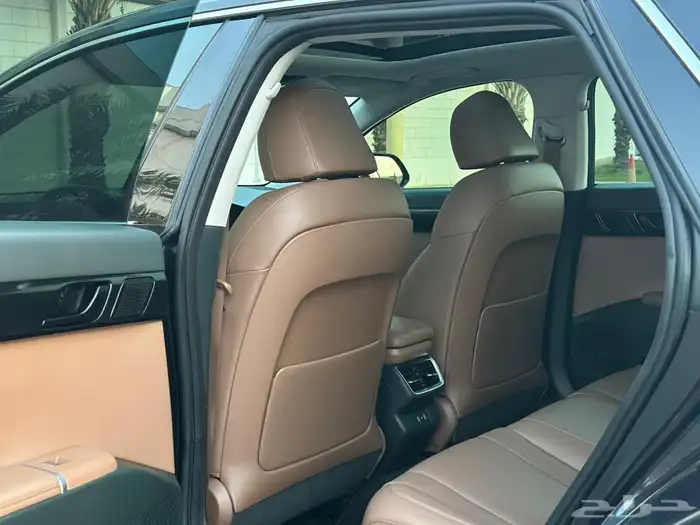 هيونداي ازيرا اكسكلوسف 2024 20