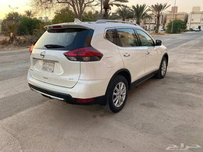 اكس تريل 2022 5