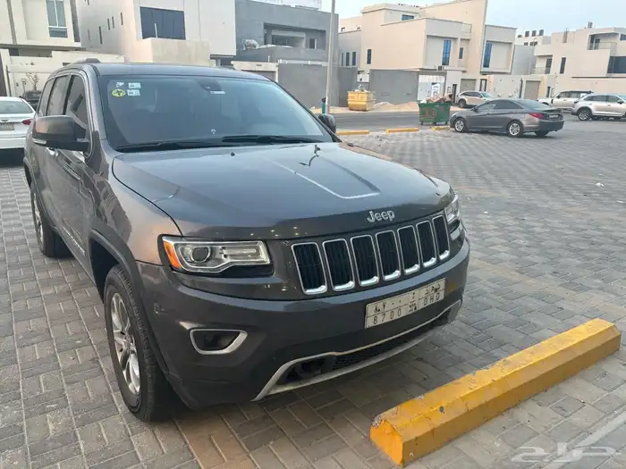 جيب جراند شيروكي لمتيد 13