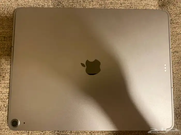 ايباد ابل اير 2025 اجدد شي مفتوح من الكرتونه له يومين 1