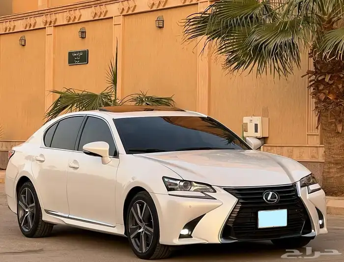 لكزز GS 300 مخزن 1